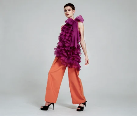 Top volantes organza con pantalón seda viscosa