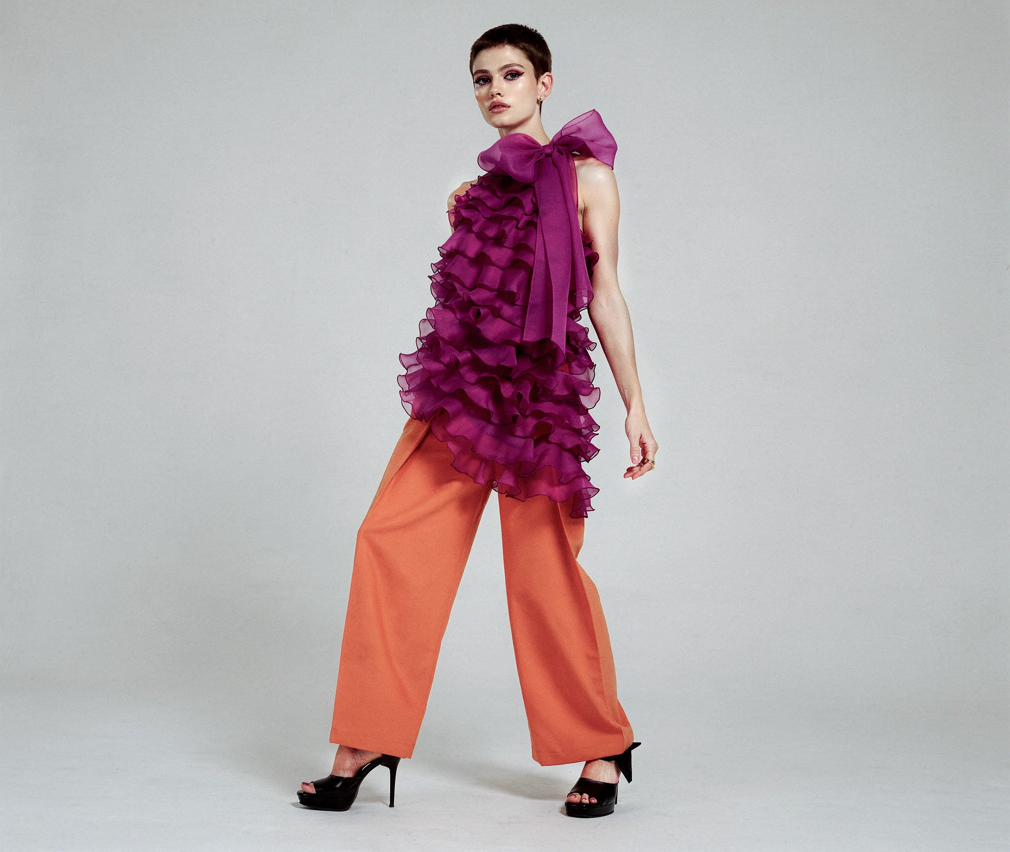 Top volantes organza con pantalón seda viscosa - Imagen 2